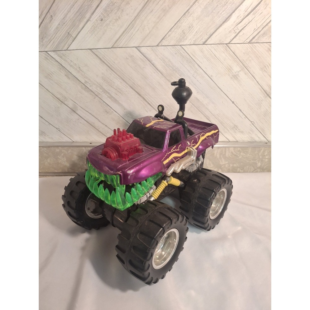 ROAD RIPPERS TOY STATE HUGE MONSTER TRUCK MOTORIZED AS IS UNTESTED READ Vintage